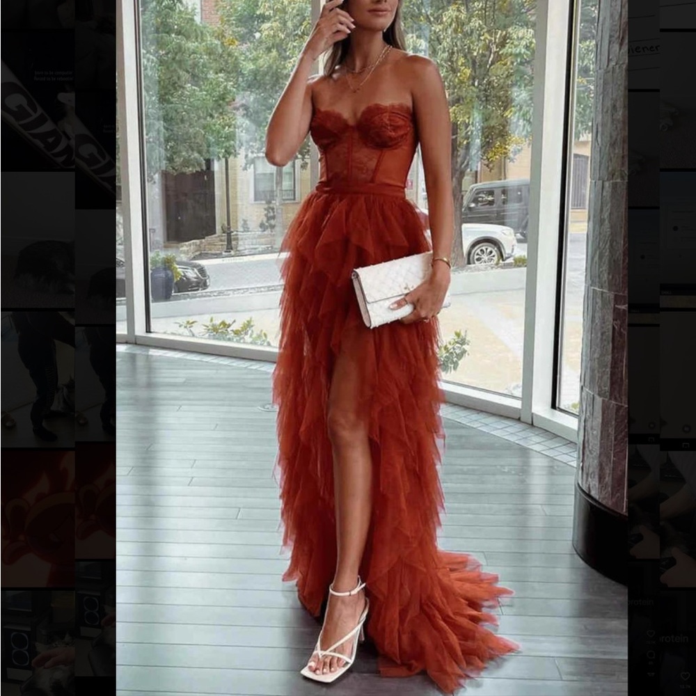 Saanvi | Elegant Rust Tiered Ruffles Tulle Prom Dress